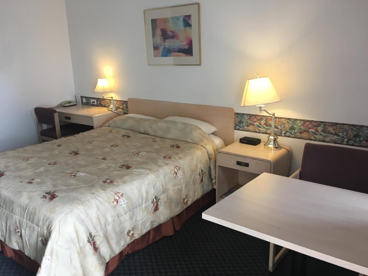 Dc Lodge Доусън Крийк Екстериор снимка